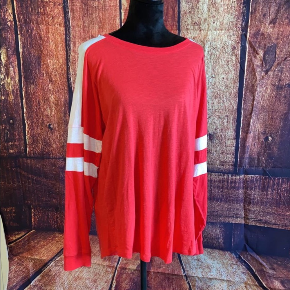 Victoria’s Secret Top